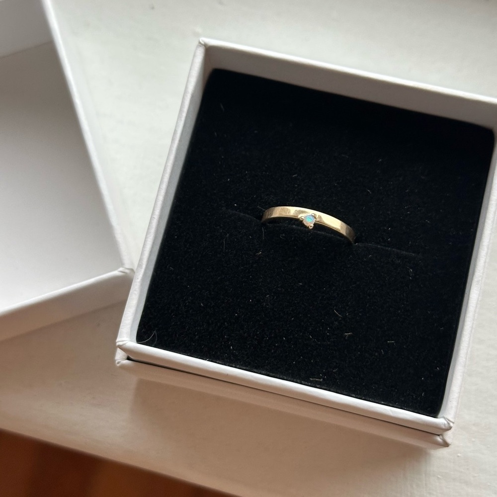 WWake Bove Opal Band • size 5 • 14k gold
